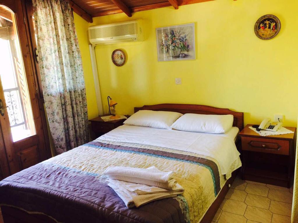 Apartments Erato Neos Panteleimonas Ngoại thất bức ảnh