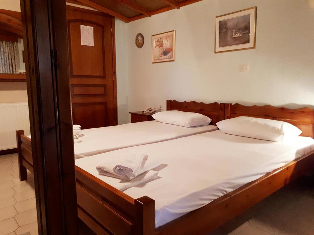 Apartments Erato Neos Panteleimonas Ngoại thất bức ảnh